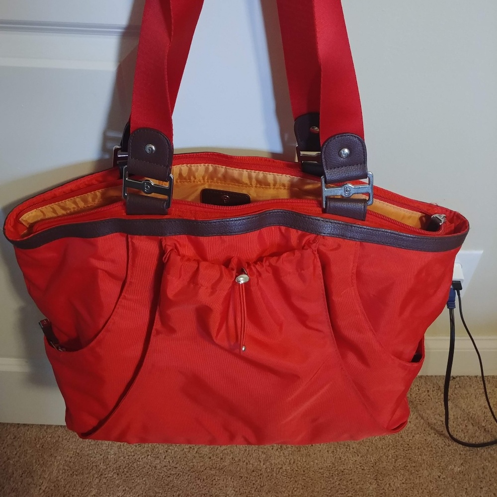 Baggallini travel bag